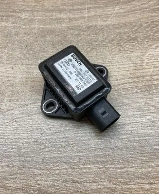 Audi A6 S6 C5 4B Yaw turn rate sensor 8E0907637A 0265005245