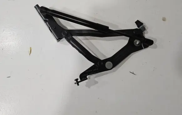 Ford Mustang VI Tailgate/trunk/boot hinge FR3B6342701