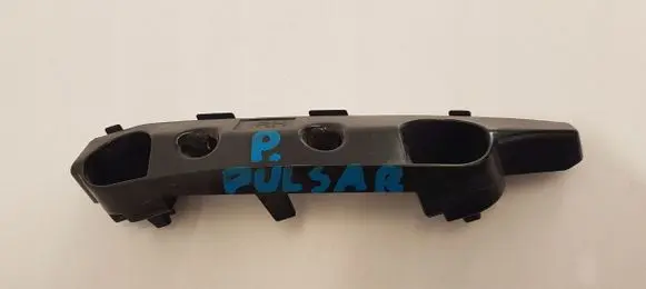 Nissan Pulsar Front bumper mounting bracket 622243ZL0A