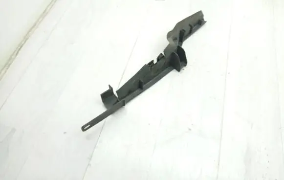 Ford Mondeo MK IV Other engine bay part