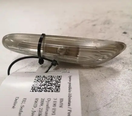 BMW 3 E90 E91 Front fender indicator light 63136932997