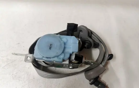 KIA Sorento Front seatbelt 888203E010CY 6120110123