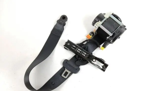 Porsche Taycan 9J1 Front seatbelt 9J1857706F 608809659 1159033