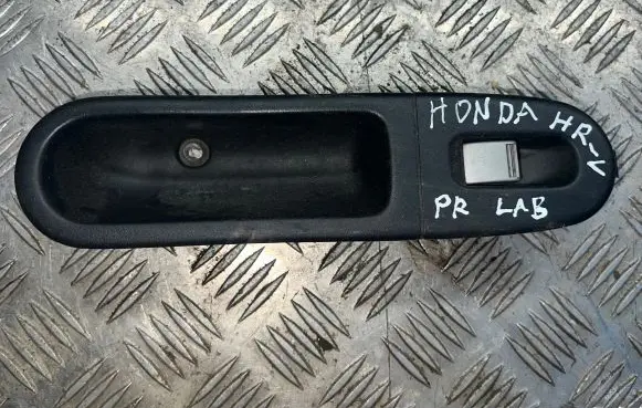 Honda HR-V Front door window switch trim 83520S2H G010M1