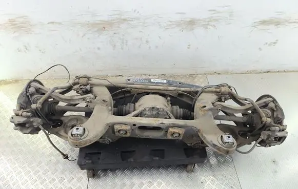 Mercedes-Benz C W204 Rear axle beam with reductor A2043506466 A2043500141