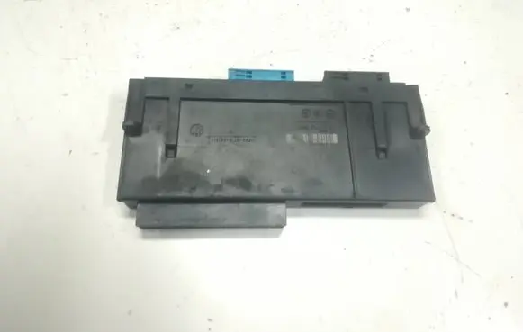 BMW 5 E60 E61 Comfort/convenience module 6982109 0037050 10681810