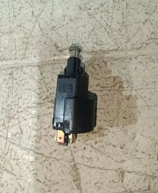 Brake pedal sensor switch
