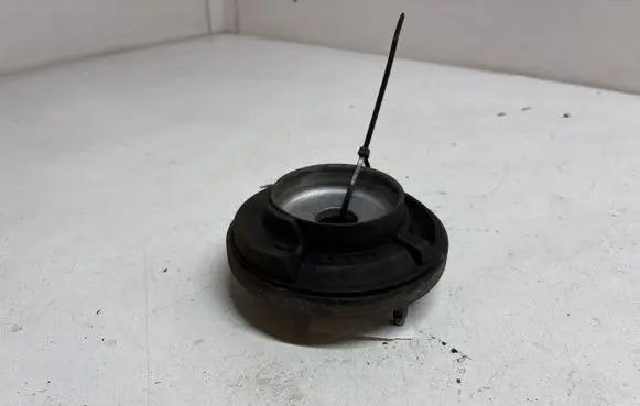 BMW 5 G30 G31 G38 Front upper strut mount 6866783