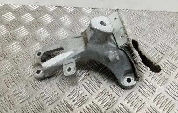 Audi A6 S6 C7 4G Engine mounting bracket 4G0199308E