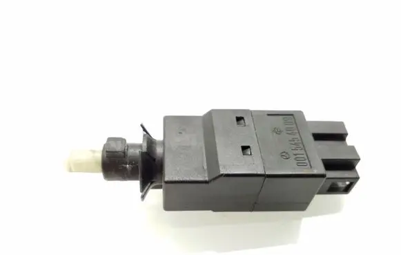 Mercedes-Benz E W211 Sensor A0015454009