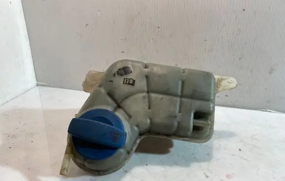 Audi A6 S6 C6 4F Coolant expansion tank/reservoir cap 4F0121403B
