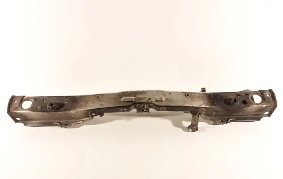 Top upper radiator support slam panel