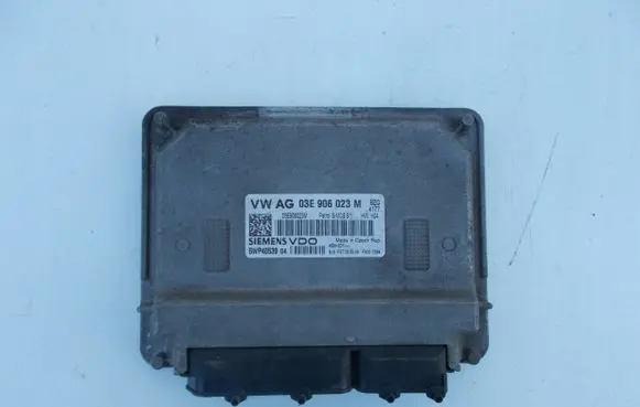 Seat Ibiza IV (6J,6P) Engine control unit/module 03E906023M