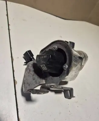 Volkswagen Jetta VII Secondary air pump 05E959253 05E131083D 70869007