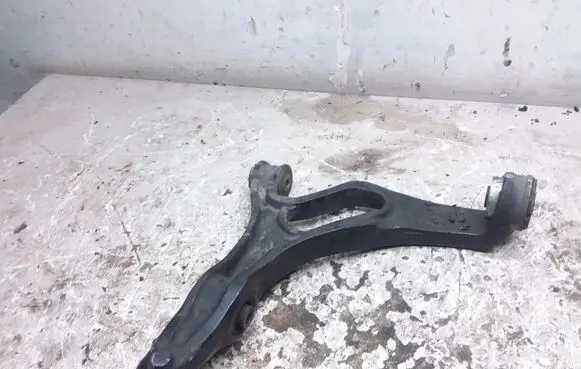 Volkswagen Touareg I Front lower control arm/wishbone