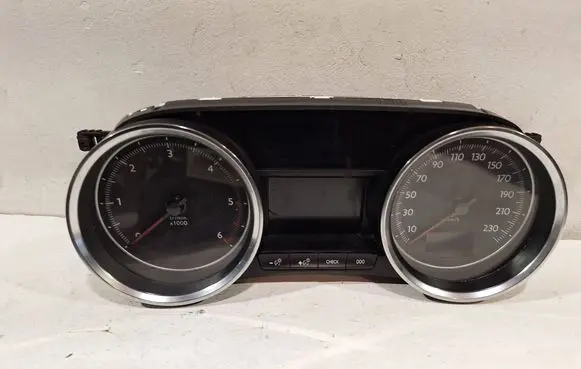 Peugeot 508 Speedometer (instrument cluster) 9678558780
