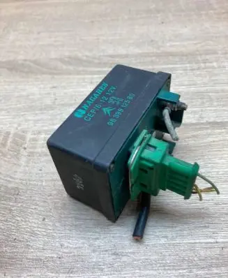 Fiat Ulysse Glow plug pre-heat relay 9639912580