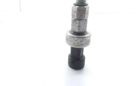 Air conditioning (A/C) pressure sensor
