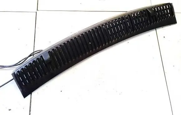 Volkswagen Sharan Wiper trim 7M3853185B