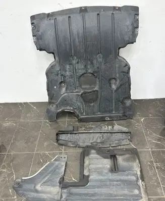 BMW 1 E81 E87 Engine splash shield/under tray