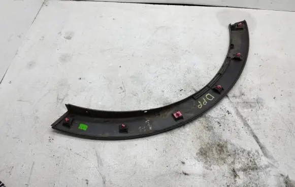 KIA Sportage Front arch trim 877123U000