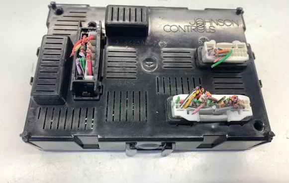 Renault Clio III Other control units/modules 8200652284