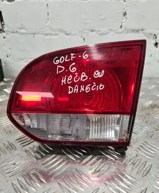 Volkswagen Golf VI Tailgate rear/tail lights 89090386 5K0945094