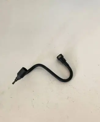 Volkswagen Touareg II Vacuum line/pipe/hose 7P6611931H