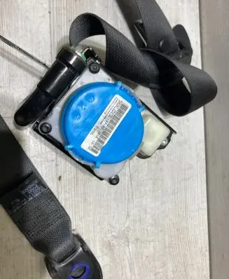 Toyota Yaris Front seatbelt PPML796998 502KL2D23G