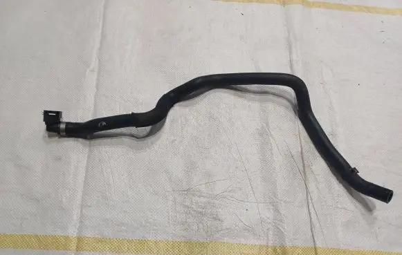 BMW X5 F15 Engine coolant pipe/hose 9320220 147450110215