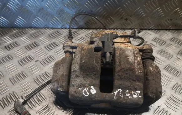 Mercedes-Benz C W203 Front brake caliper 0034202283 A0034202283