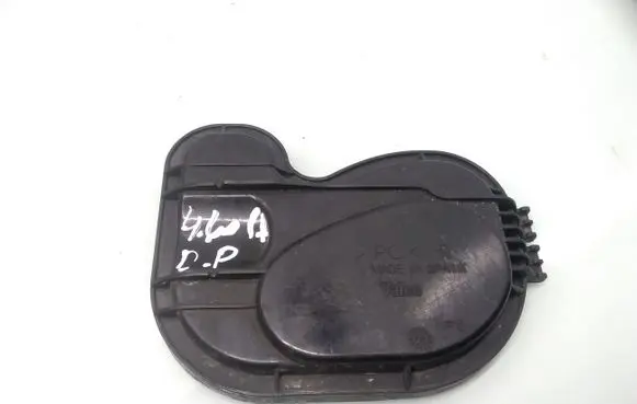 Volkswagen Golf IV Headlight/headlamp dust cover