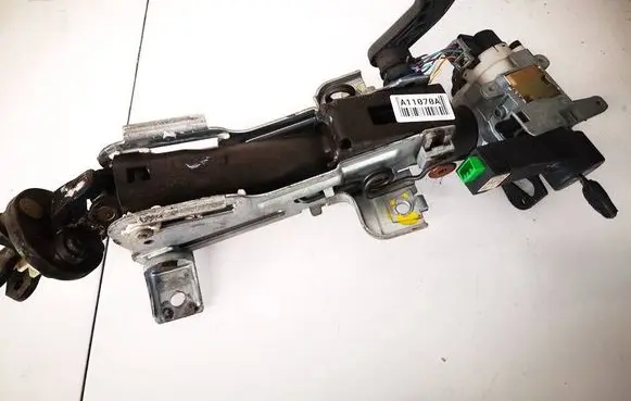 Volvo S60 Steering wheel axle P9491778