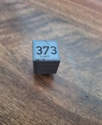 Audi A8 S8 D2 4D Other relay 8D0951253A