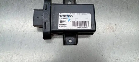 Volvo S60 Light module LCM Y283Y352 31324550AA 90008203