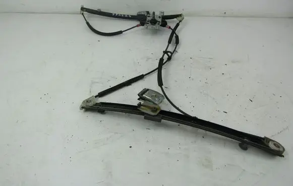 Volkswagen Polo III 6N 6N2 6NF Front door manual window regulator 