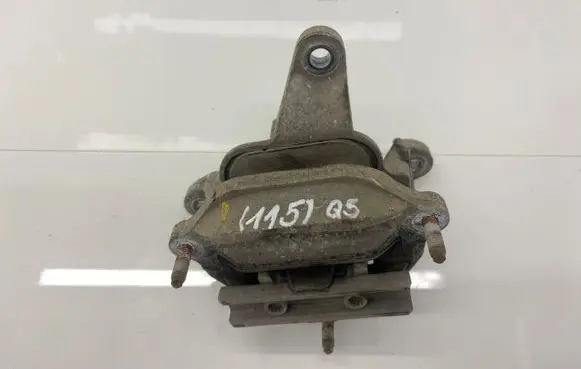 Audi Q5 SQ5 Gearbox mount 8K0399151