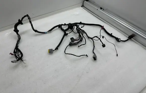 Tesla Model S Front door wiring loom 100441900P YV1761612000002