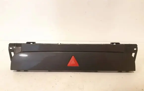 Volkswagen PASSAT B6 Hazard light switch 3C0857318C