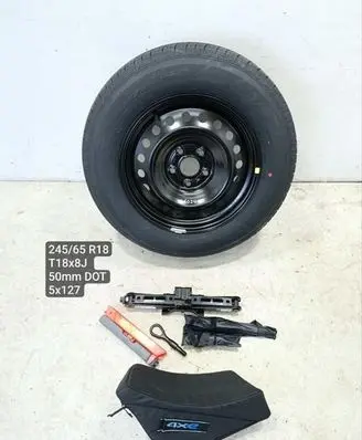 Jeep Grand Cherokee WL R18 spare wheel 04755313AA