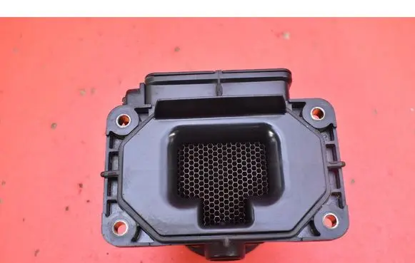 Mitsubishi Carisma Mass air flow meter E5T08371