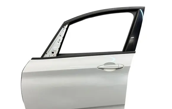 BMW 2 F46 Front door
