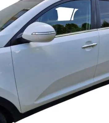 KIA Sportage Front door