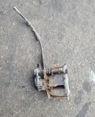 Rear brake caliper