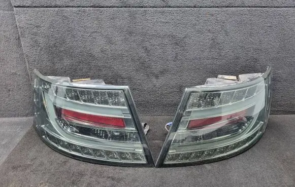 Audi A6 S6 C6 4F Rear/tail lights 4F5945095 4F5945096