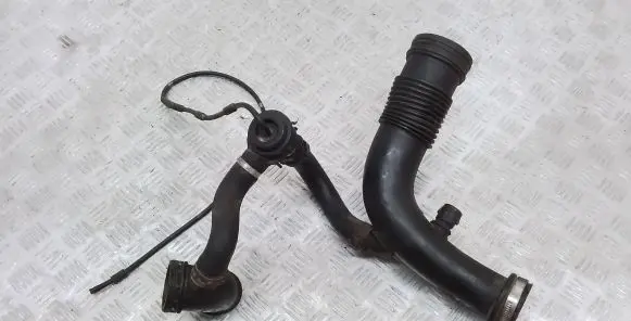 Porsche Cayenne (92A) Air intake duct part 7P5145675B 7P5128627A 7L5145367B