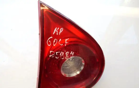 Volkswagen Golf V Tailgate rear/tail lights 1k6945093f