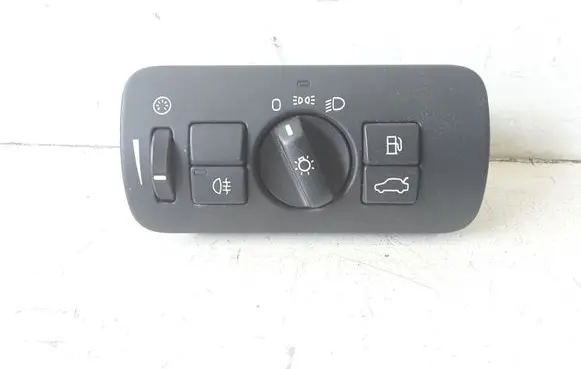 Volvo V60 Light switch 30739412