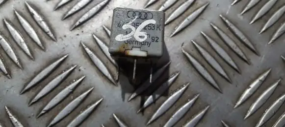 Audi 80 90 S2 B4 Other relay 443951253k 899512