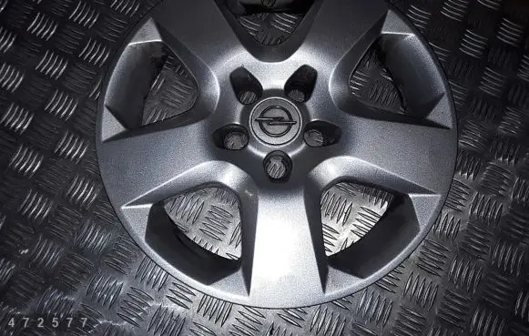 Opel Zafira B Non-original wheel cap 13198634